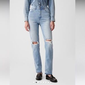 BNWT GAP Women's High Rise Cheeky Straight Leg Jeans